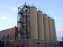 Промышленный пивоваренный завод